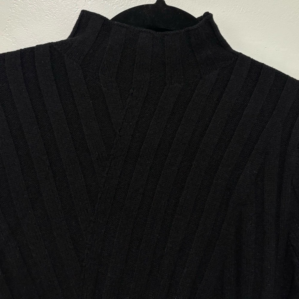 Forever 21 Ribbed Mock Neck Sweater